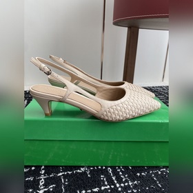 Услуги покупке товаров Bottega Venet Летние новые сандалии с пле