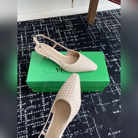Услуги покупке товаров Bottega Venet Летние новые сандалии с пле