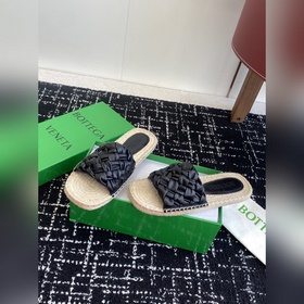 Услуги покупке товаров Новые широкие плетеные сандалии Bottega V