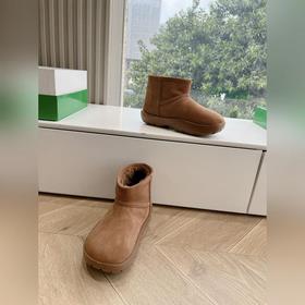 G021Bottega veneta* Осенняя и зимняя коллекция 24s. Ботинки с кру