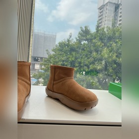 G021Bottega veneta* Осенняя и зимняя коллекция 24s. Ботинки с кру
