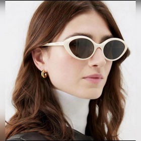 CELINE* Официальный сайт MOD： CL40264