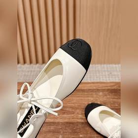 Chanels ultra-popular Mary Jane shoes from the early spring Milan