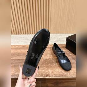 Chanel ретро туфли Mary Jane с двойной застежкой и стразами Класс