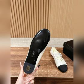 Chanel ретро туфли Mary Jane с двойной застежкой и стразами Класс