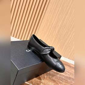Chanel Milan Runway Super Popular Bow Mary Jane Shoes. Эти супер-