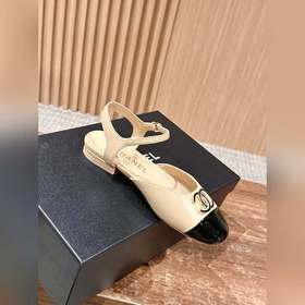 Новые сандалии Chanel Mary Jane с невероятной красотой Круглый кв