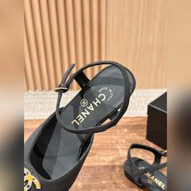 Новые сандалии Chanel Mary Jane с невероятной красотой Круглый кв