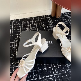 Услуги покупке товаров  CHANEL Новейшие сандалии на толстом кабл