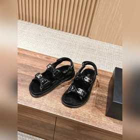 Chanel Xinjiang Magic Stick Beach Sandals Каждый год появляются