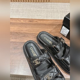 Сандалии Chanel с липучкой Каждый год в классической коллекции C