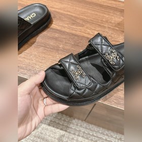 Сандалии Chanel с липучкой Каждый год в классической коллекции C