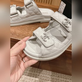 Сандалии Chanel с липучкой Каждый год в классической коллекции C