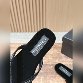 Chanel жемчужные сандалии Оригинальная модель, приобретенная сраз
