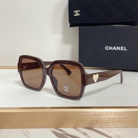 CHANEL Модель 5479 Размер 56 18-140