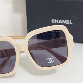 CHANEL Модель 5479 Размер 56 18-140