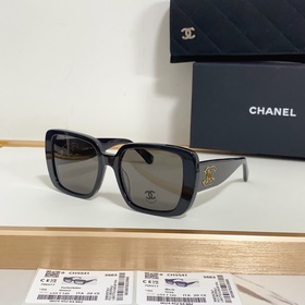 CHANEL МОДЕЛЬ： CH5541 Размер： 53 x 20 x 145