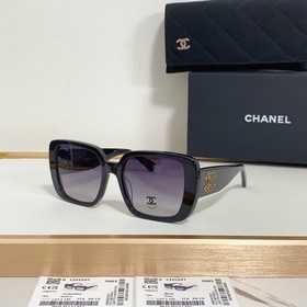 CHANEL МОДЕЛЬ： CH5541 Размер： 53 x 20 x 145