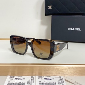 CHANEL МОДЕЛЬ： CH5541 Размер： 53 x 20 x 145