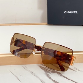 CHANEL Новая модель очков от Chanel с роскошными бриллиантами на