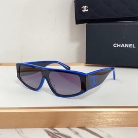 Солнцезащитные очки Chanel очень красивые. Новая модель с двухцве
