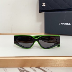Солнцезащитные очки Chanel очень красивы. Новый дизайн с двухцвет