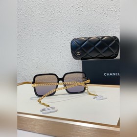 CHANEL Кулон виде бутылочки с градиентным цветом --CH5692