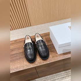 Туфли Dior Mule Эта модель, воплотившая в себе исключительное мас