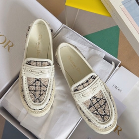 Топовая версия： женская модель Dior Новейшая серия Boy от Dior Л