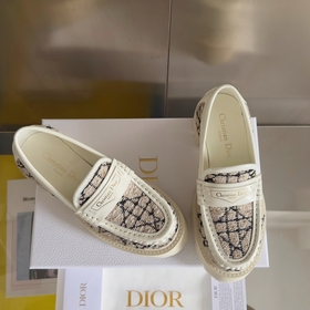 Топовая версия： женская модель Dior Новейшая серия Boy от Dior Л