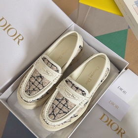 Топовая версия： женская модель Dior Новейшая серия Boy от Dior Л