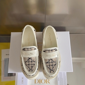 Топовая версия： женская модель Dior Новейшая серия Boy от Dior Л