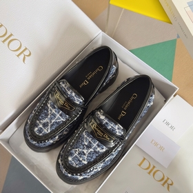 Топовая версия： женская модель Dior Новейшая серия Boy от Dior Л