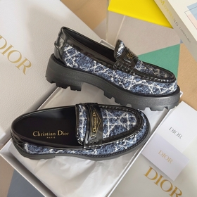Топовая версия： женская модель Dior Новейшая серия Boy от Dior Л