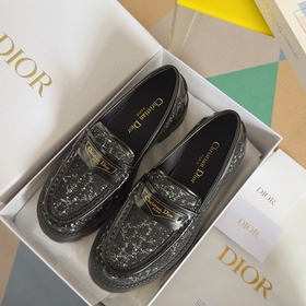 Топовая версия： женская модель Dior Новейшая серия Boy от Dior Л
