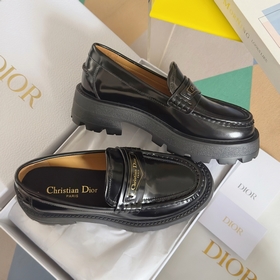Топовая версия： женская модель Dior Новейшая серия Boy от Dior Л