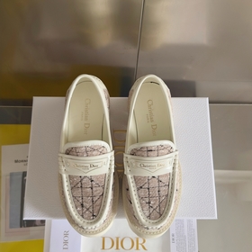 Топовая версия： женская модель Dior Новейшая серия Boy от Dior Л