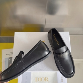Топовая версия： женская модель Dior Новейшая серия Boy от Dior Л