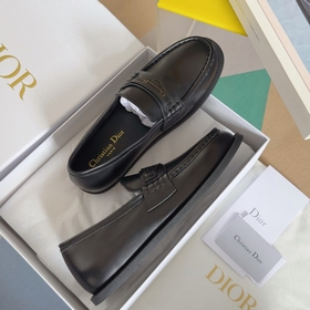 Топовая версия： женская модель Dior Новейшая серия Boy от Dior Л