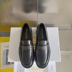 Топовая версия： женская модель Dior Новейшая серия Boy от Dior Л