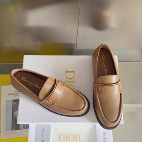 Топовая версия： женская модель Dior Новейшая серия Boy от Dior Л