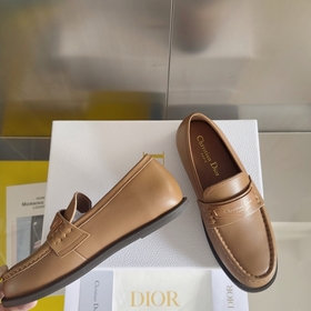 Топовая версия： женская модель Dior Новейшая серия Boy от Dior Л