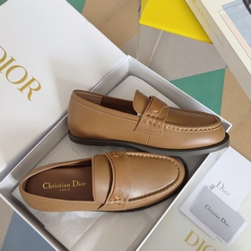 Топовая версия： женская модель Dior Новейшая серия Boy от Dior Л