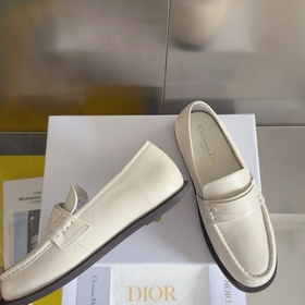 Топовая версия： женская модель Dior Новейшая серия Boy от Dior Л
