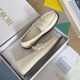 Топовая версия： женская модель Dior Новейшая серия Boy от Dior Л