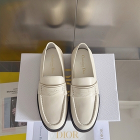 Топовая версия： женская модель Dior Новейшая серия Boy от Dior Л