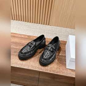 Новые лоферы Dior Эти лоферы Dior Boy на толстой подошве воплоща