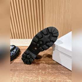 Новые лоферы Dior Эти лоферы Dior Boy на толстой подошве воплоща
