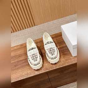 Новые лоферы Dior Эти лоферы Dior Boy на толстой подошве воплоща