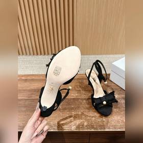 Новые туфли на каблуке с бантиком и жемчужинами от Dior Новая мод